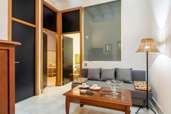 Sentencia Suite 0*, Seville